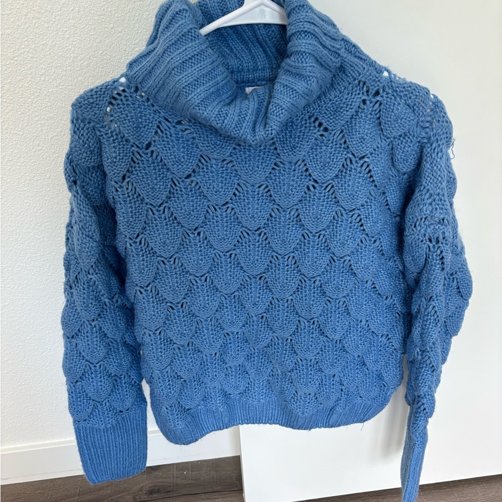 Blue Nordstrom knit sweater